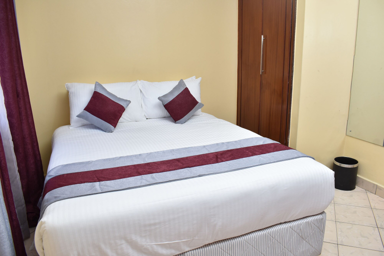 Bedroom 2, Plus 254 Hotel, Langata