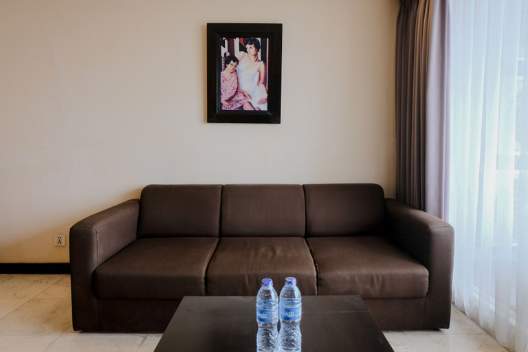 Others 3, Homey And Spacious 3Br Apartment At Braga City Walk, Bandung