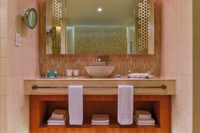 Bathroom 9