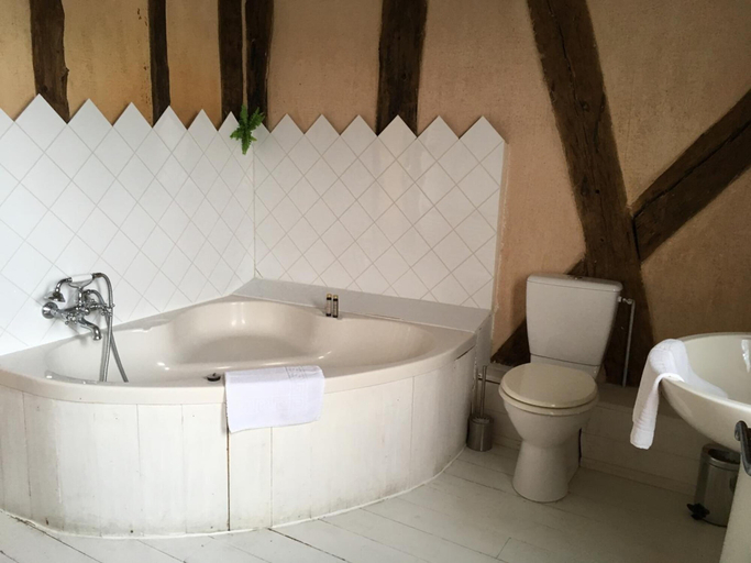 Bathroom 4, Hôtel La Roseraie, Dordogne