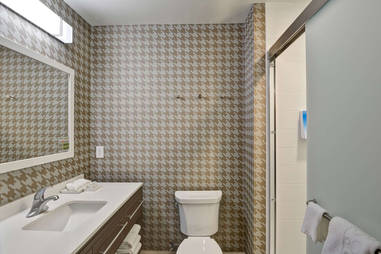 Bathroom 4, Home2 Suites by Hilton Lafayette, IN, Tippecanoe