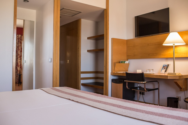 Bedroom 4, Vegas Altas, Badajoz