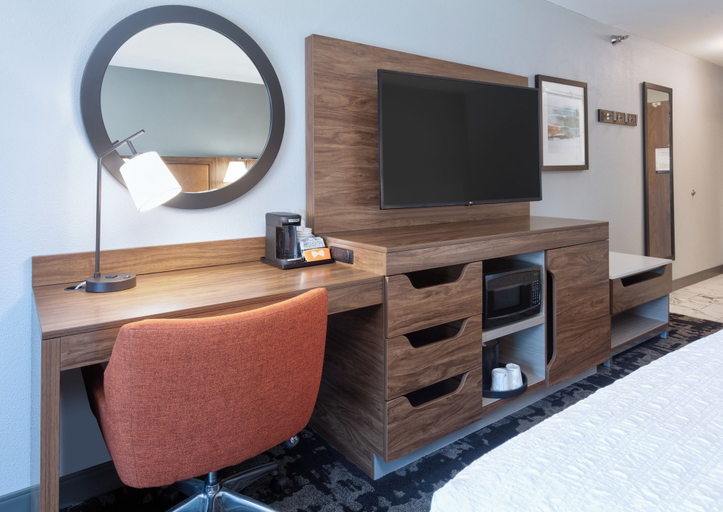 Others 5, Hampton Inn Norfolk, Madison