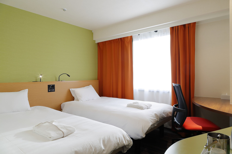 Bedroom 3, the b ikebukuro, Toshima