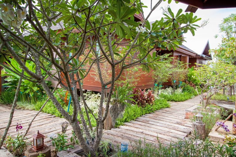 Others 5, Huen Aumpron Resort, Sung Men