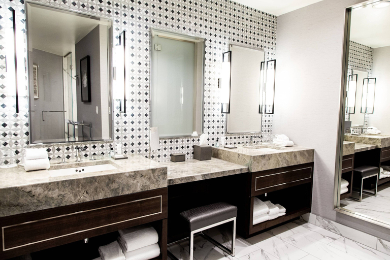 Bathroom 5, JW Marriott New Orleans, Orleans