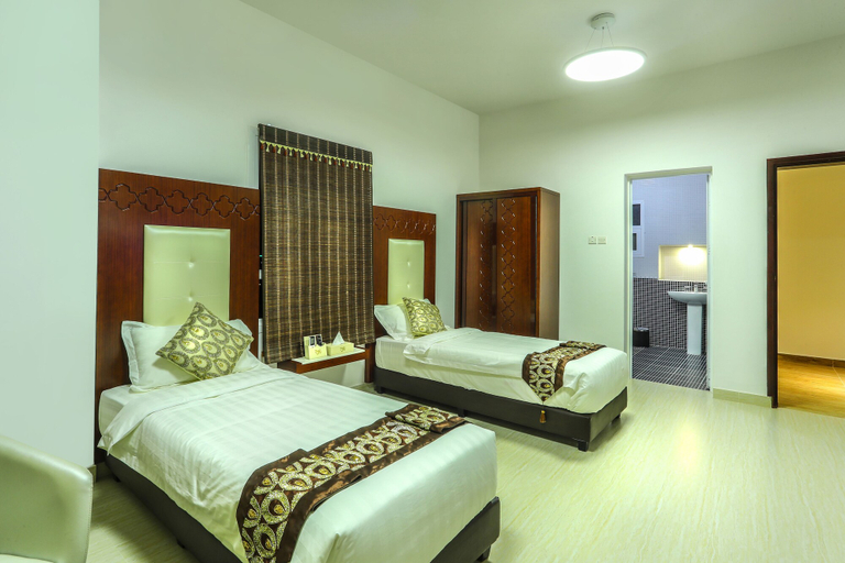 Bedroom 3, Zaki Hotel Apartment, Sur