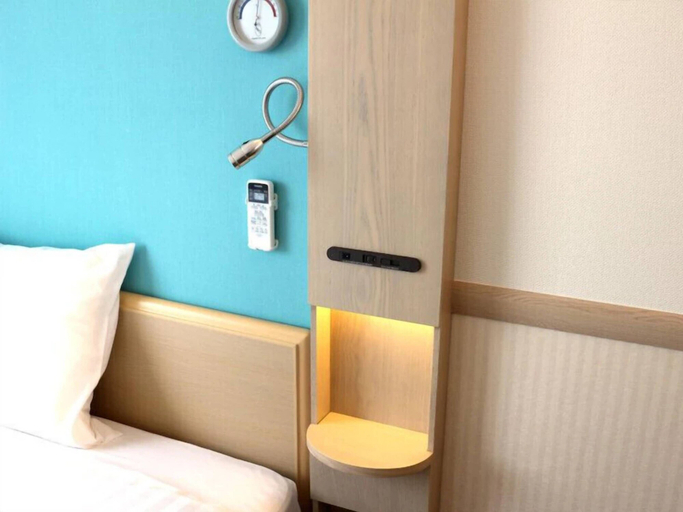 Bedroom 2, Toyoko Inn Tsushima Hitakatsu, Tsushima