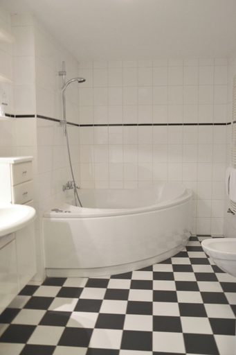 Bathroom 5, Fletcher Hotel Restaurant Spaarnwoude, Velsen