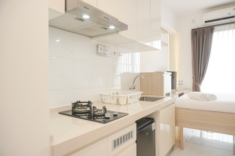 Others 3, Best Choice and Nice Studio at Sky House BSD Apartment By Travelio, South Tangerang