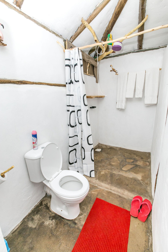 Bathroom, Kandisi, Kajiado North
