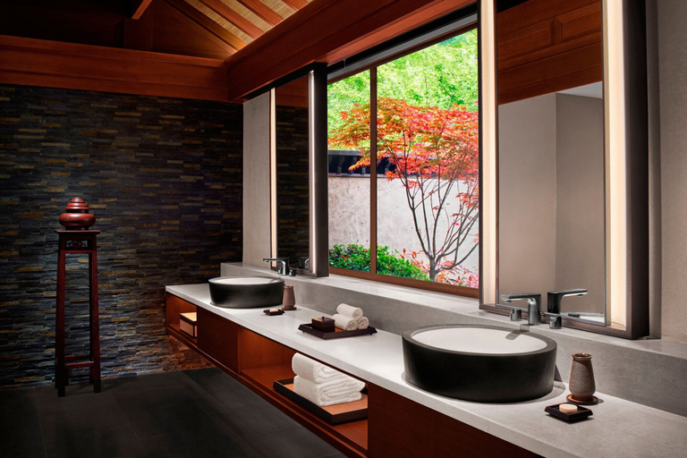 Bathroom, Rissai Valley, a Ritz-Carlton Reserve, Ngawa Tibetan and Qiang