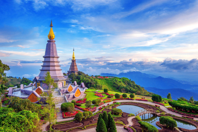 Nearby Landmark, Fin In Doi, Chom Thong