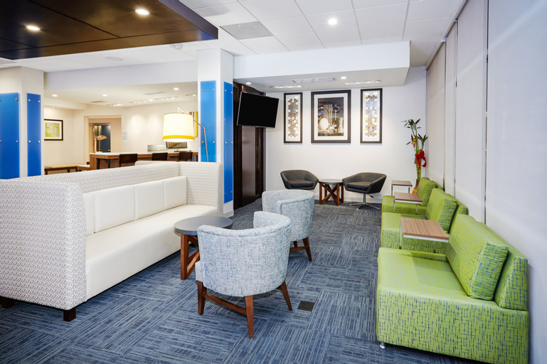 Public Area 5, Holiday Inn Express & Suites Chicago North Shore - Niles, Cook