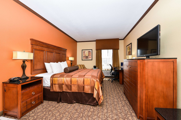 Bedroom 3, Best Western Plus Midwest Inn & Suites, Saline
