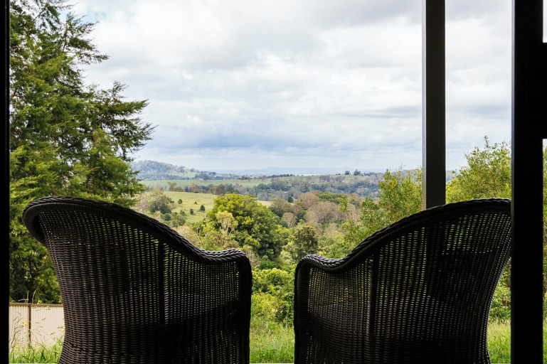 Exterior & Views 5, Invercauld House, Lismore - Pt A