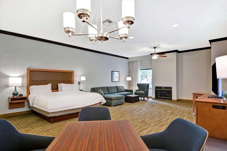 Bedroom 3, Hampton Inn Palm Beach Gardens, Palm Beach