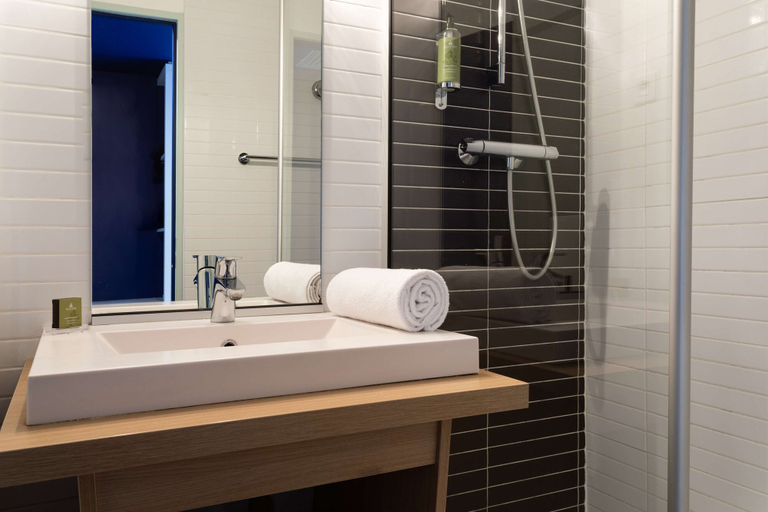 Bathroom 5, Paradou Mediterranee, BW Signature Collection, Bouches-du-Rhône