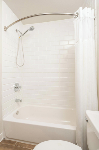 Bathroom 12