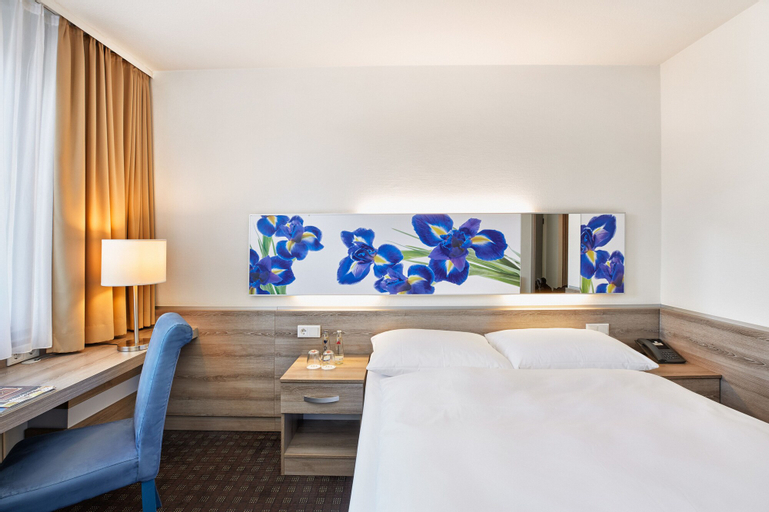 Bedroom 3, H+ Hotel Frankfurt Airport West, Main-Taunus-Kreis