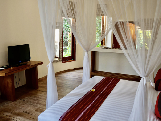 Bedroom 3, Puri Sari Beach Hotel, West Manggarai