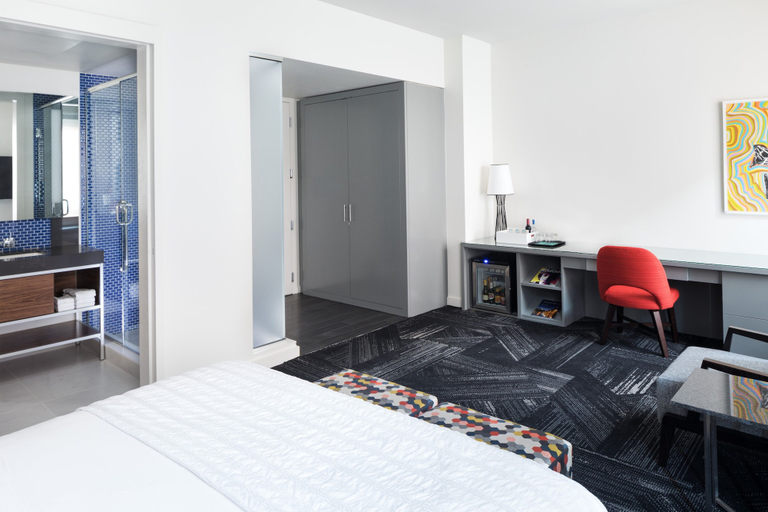 Bedroom 2, The Chambers Hotel, Hennepin