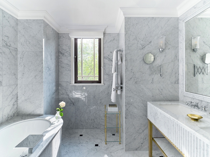 Bathroom 5, The Dorchester, London