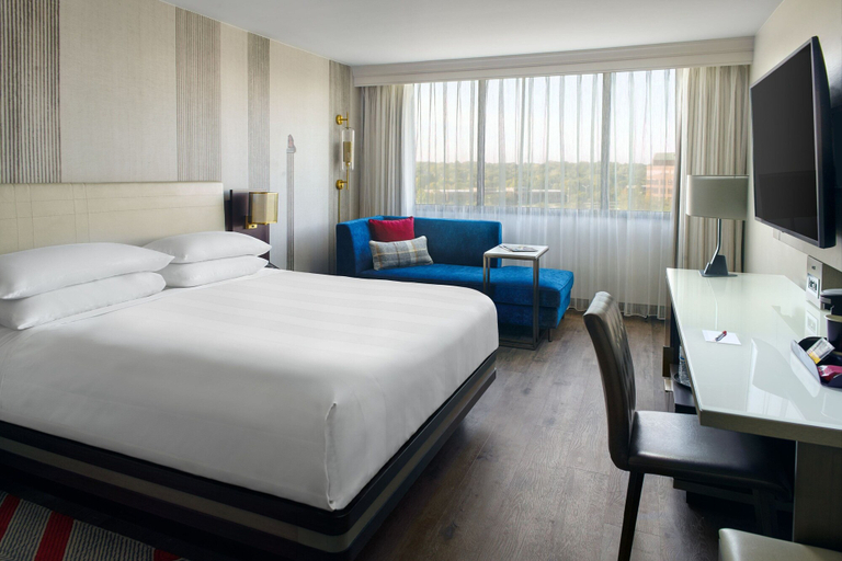 Bedroom 3, Marriott Kansas City Overland Park, Kansas City