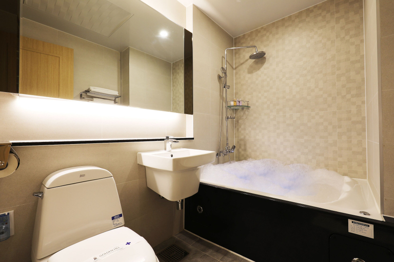 Bathroom 3, Paju Golden Hill, Paju