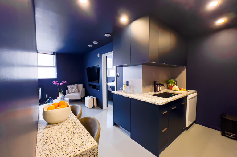 Dining Room 9