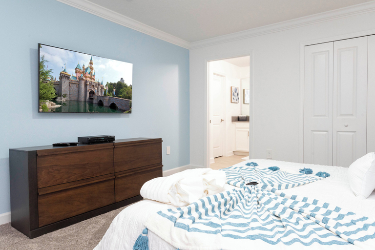 Bedroom 2, Stunning 4 Bd w Pool Close to Disney at Champions Gate 1158, Osceola