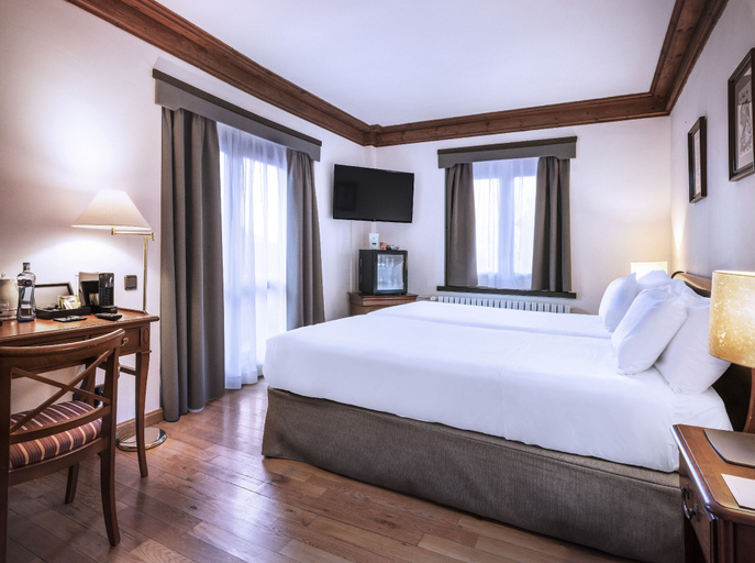 Bedroom 3, Meliá de Tredós, Lleida