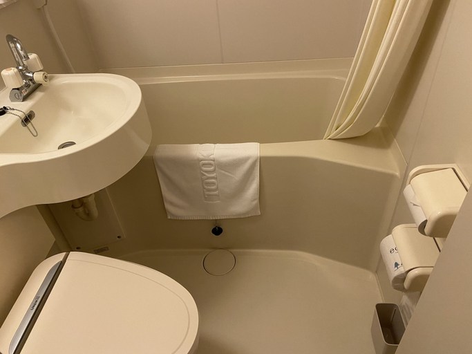 Bathroom 4, Toyoko Inn Oita Ekimae, Ōita