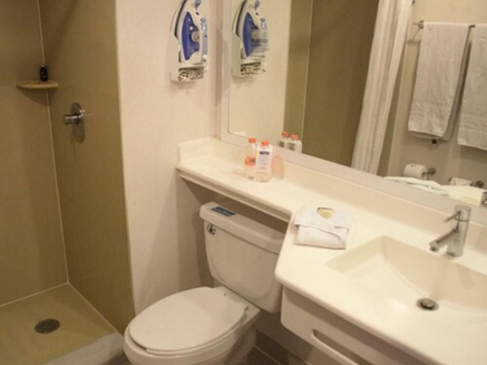 Bathroom 5, City Express by Marriott Tepotzotlan, Tepotzotlán