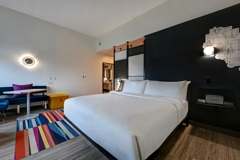 Bedroom 3, Aloft by Marriott Mooresville, Iredell