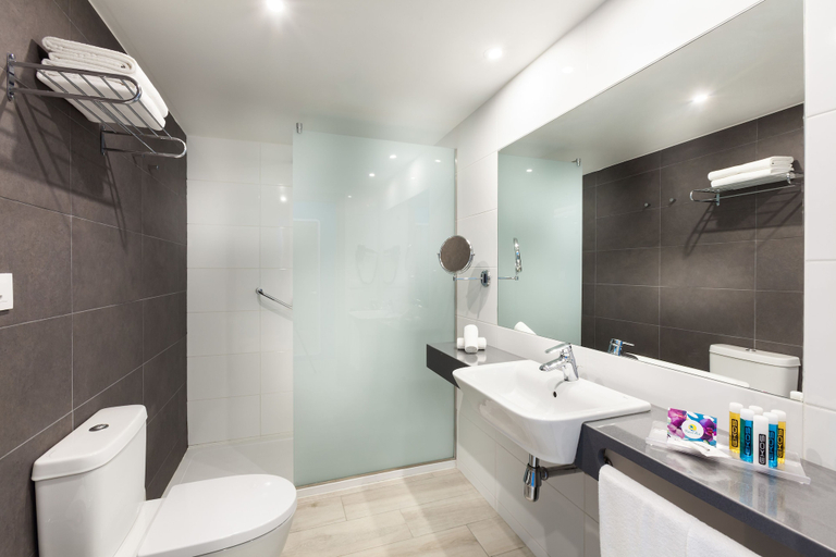 Bathroom 5, Hotel Tropical Park, Santa Cruz de Tenerife