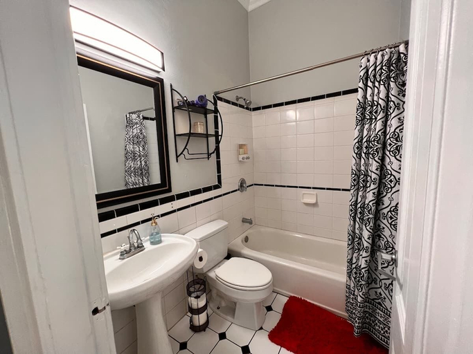 Bathroom 4, The Arthur, San Diego