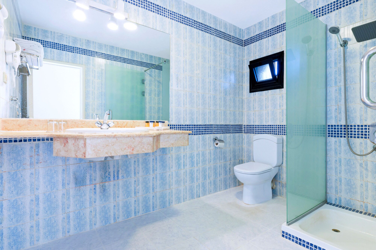 Bathroom 5, Albatros Sharm Resort - By Pickalbatros, Sharm el-Sheikh