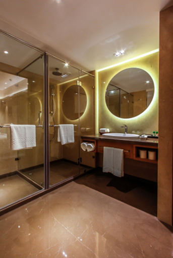Bathroom 5, Wow Crest, Indore – IHCL SeleQtions, Indore