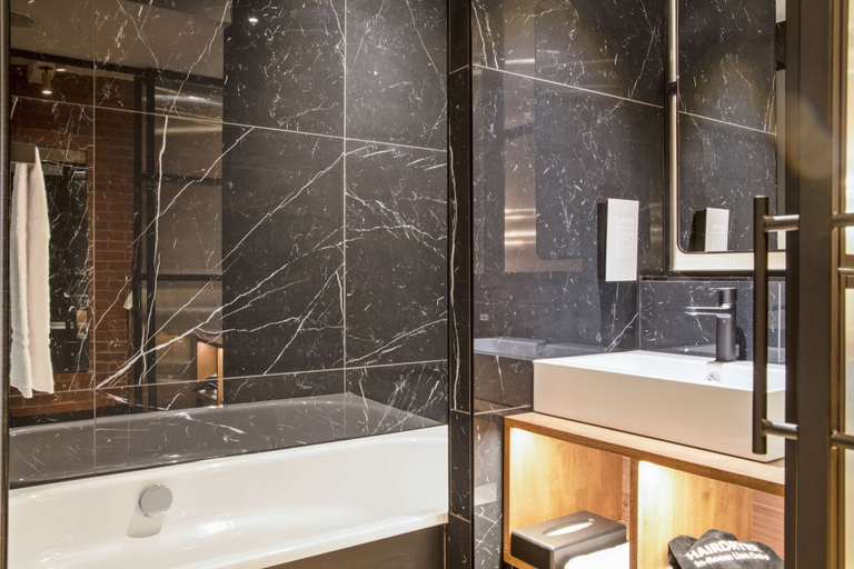 Bathroom 4, Golden Tulip Warszawa Centrum, Warsaw