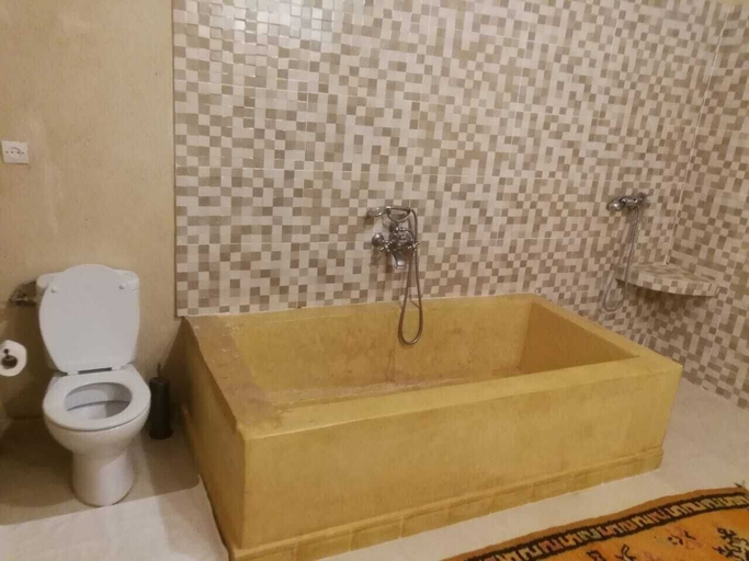 Bathroom 3, Chez kossai, El Kelaâ des Sraghna