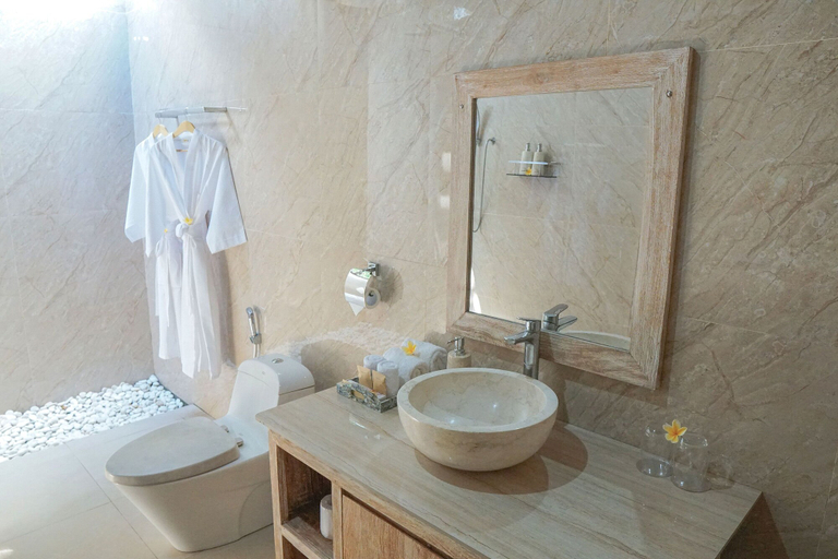 Bathroom 4, Penida Secret Villa, Klungkung