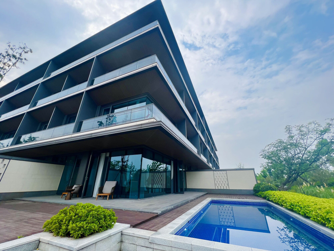 Exterior & Views 2, Blue City Fenghe Resort Hotel, Jiaxing