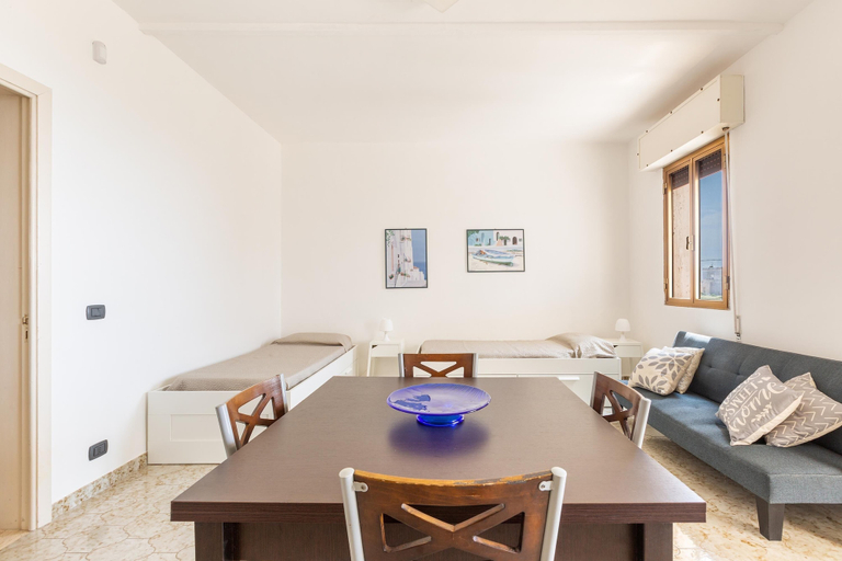 Living area 2, 3415 Alba Apartment by Barbarhouse, Lecce