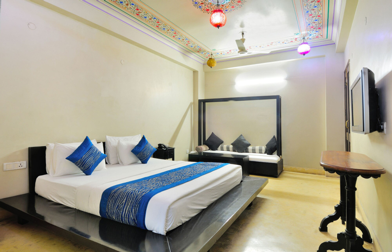 Bedroom 8