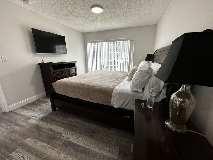 Bedroom 2, Le Cartier  Apartment, Miami-Dade