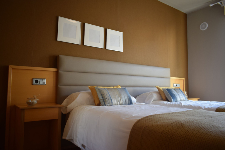 Bedroom 4, Apartamentos Vida Mar de Laxe, A Coruña