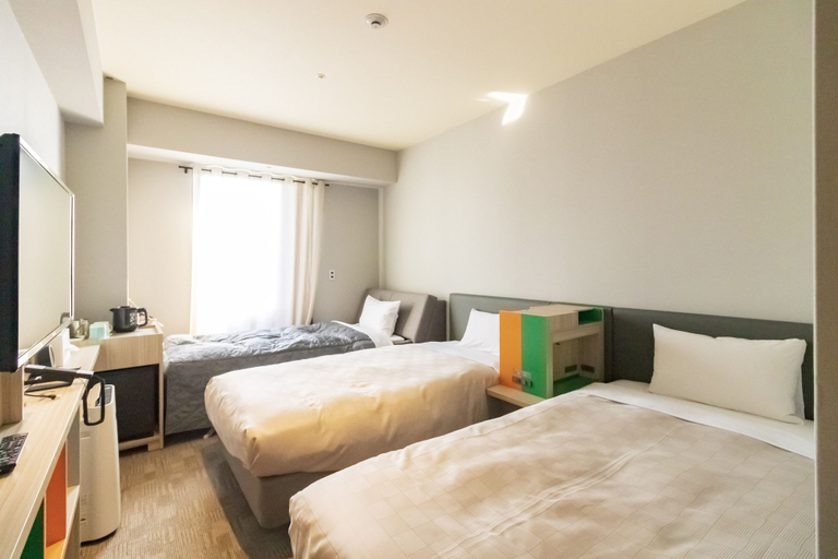 Bedroom 3, Hotel Fukuracia Osaka-Bay, Osaka