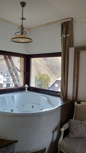Bathroom 4, Vlahia Inn, Moieciu De Jos