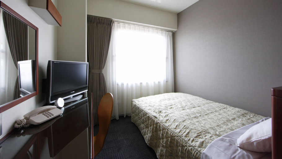 Hotel Crest Ibaraki, Ibaraki